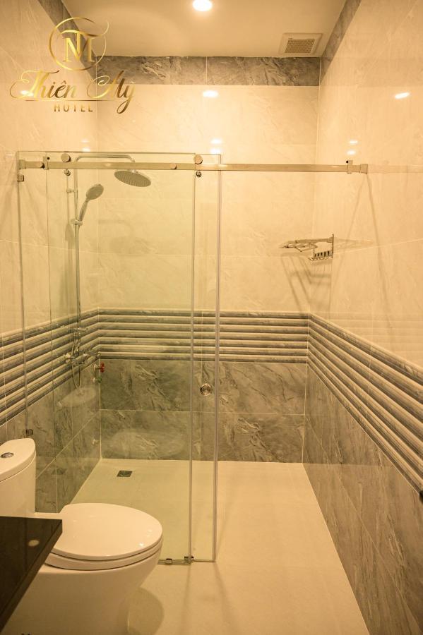 Khach San Thien My Hotel Rach Gia Bagian luar foto